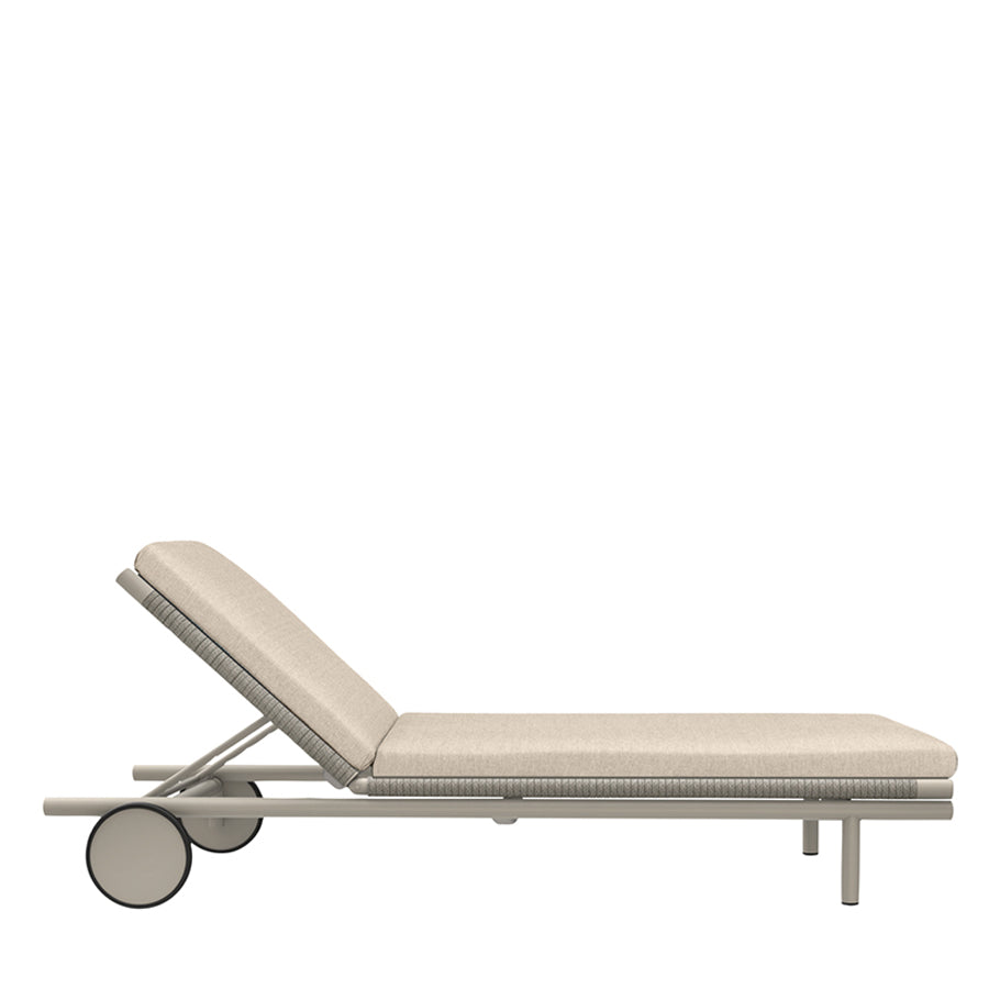 Anatra Chaise Lounge