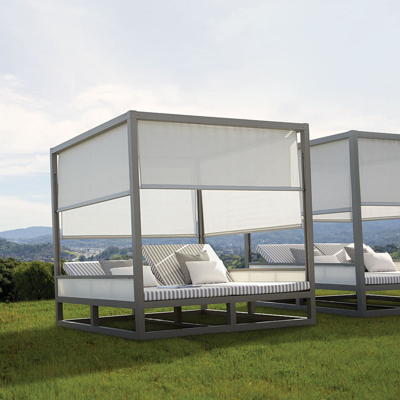 Duo Cabana