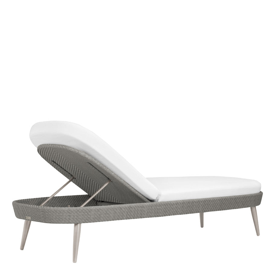 Katachi Chaise Lounge